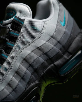 NK 95 Mesh Layered Wave Runner Grey Black Teal