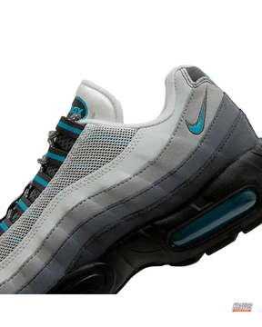 NK 95 Mesh Layered Wave Runner