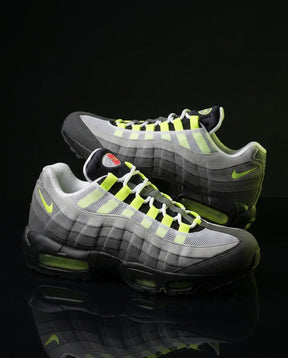 NK 95 Mesh Layered Wave Runner Grey Black Volt