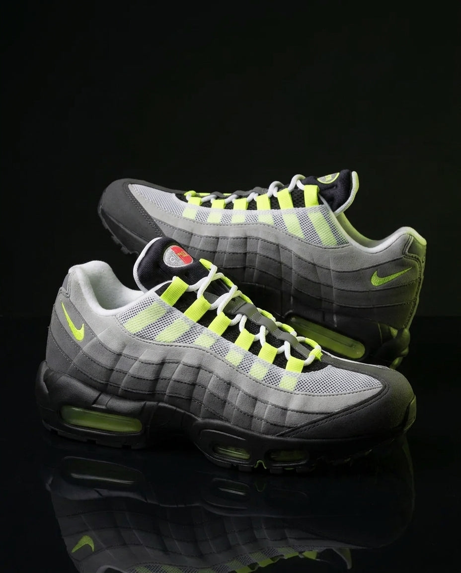 NK 95 Mesh Layered Wave Runner Grey Black Volt