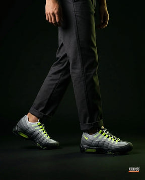 NK 95 Mesh Layered Wave Runner Grey Black Volt