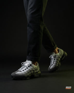 NK 95 Mesh Layered Wave Runner Grey Black White