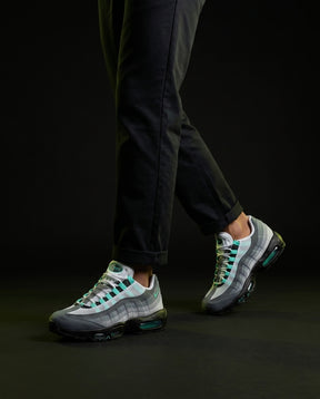 NK 95 Mesh Layered Wave Runner Grey Green Black