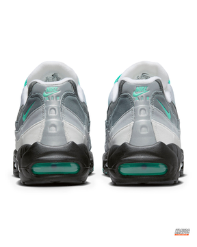 NK 95 Mesh Layered Wave Runner