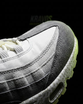 NK 95 Mesh Layered Wave Runner Grey White