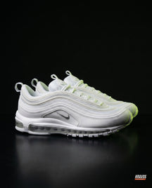 NK 97 Mesh Layered Wave Runner Triple White