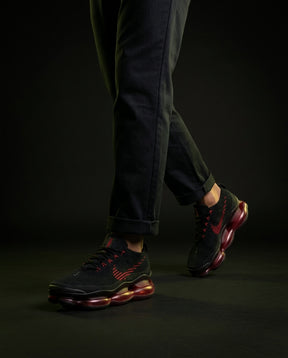 NK Flyknit Pod-Sole Chunky Trainer