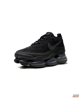NK Flyknit Pod-Sole Chunky Trainer