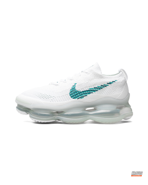 NK Flyknit Pod-Sole Chunky Trainer