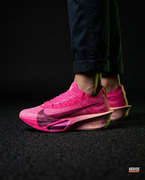 NK Knit Carbon-Plate Racing Runner Pink Black