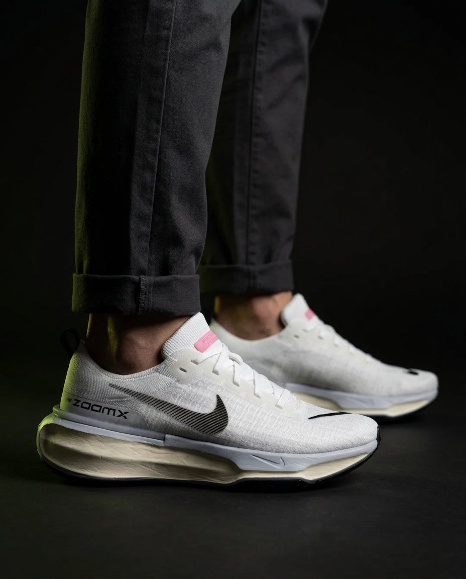 NK Knit ZoomX Cushioned Running Trainer White Grey Pink