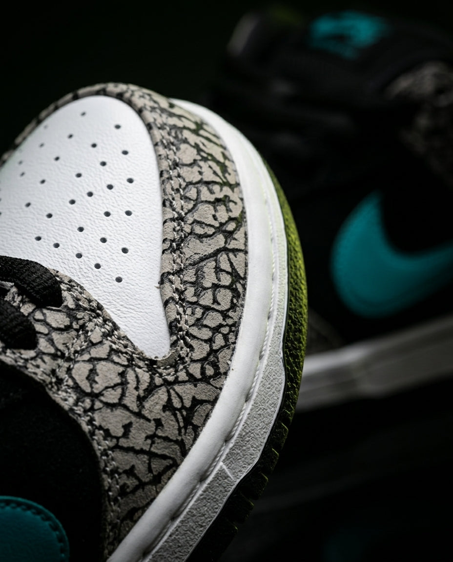 NK Leather Elephant-Print Skate Low
