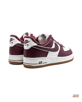 NK Leather Gum-Sole Court Trainer