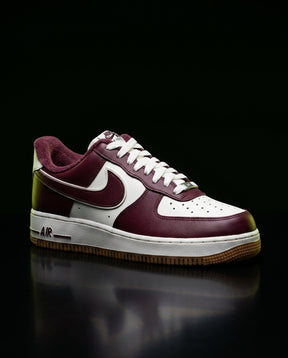 NK Leather Gum-Sole Court Trainer