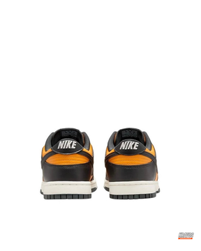 NK Leather Overlay Low-Top Trainer
