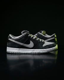 NK Leather Padded-Collar Skate Trainer Black Grey