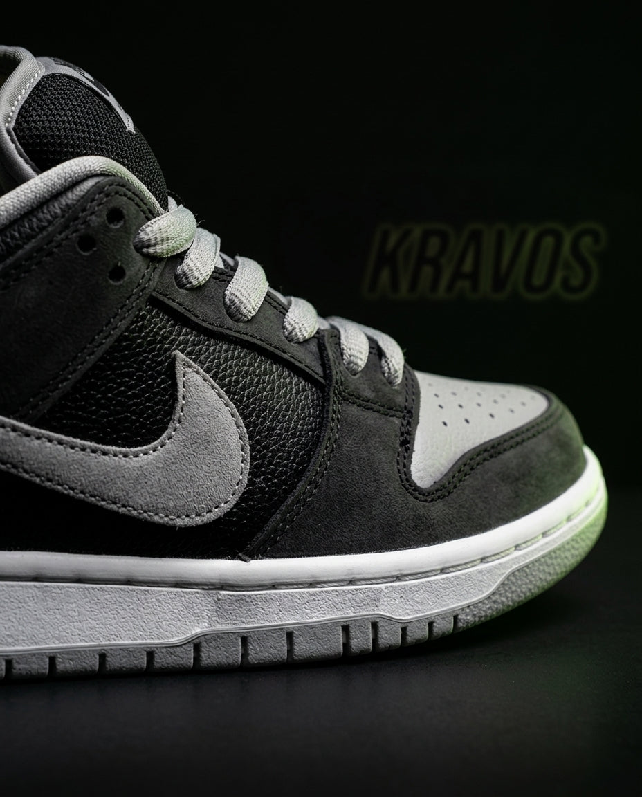 NK Leather Padded-Collar Skate Trainer Black Grey
