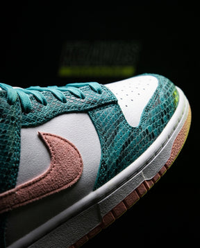 NK Leather Panelled Low Court Trainer Mixed 3 Teal White Pink