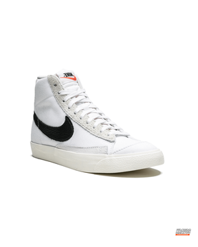 NK Leather Panelled Mid Trainer