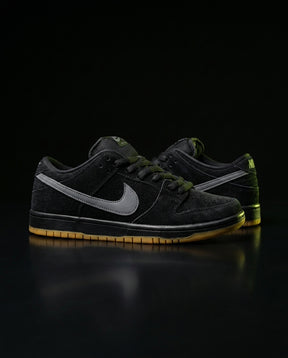 NK Leather Panelled Skate Trainer Black Black Gum
