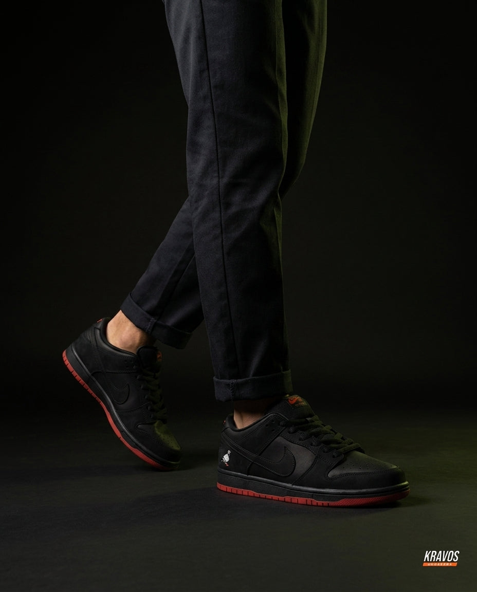 NK Leather Panelled Skate Trainer Black Black Red