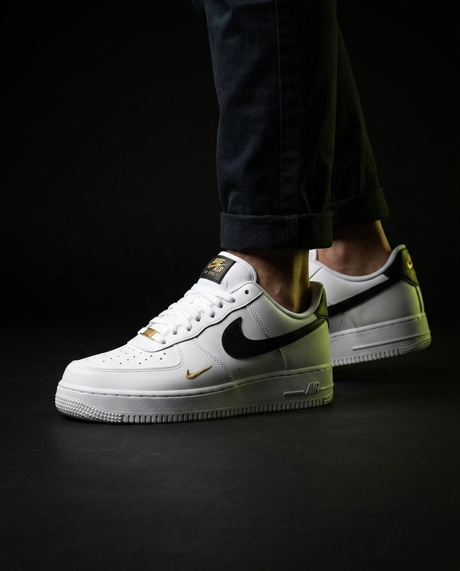 NK Leather Perforated-Toe Low Trainer White Black Gold