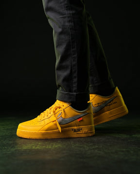 NK Leather Stitched Swoosh Court Trainer