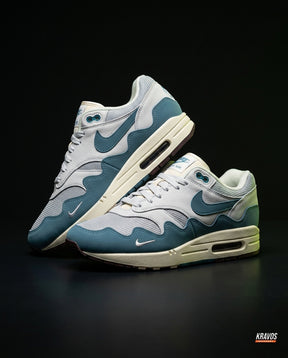 NK Leather Wavy-Panel Air Trainer White Teal Grey