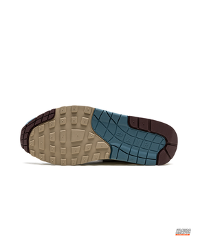 NK Leather Wavy-Panel Air Trainer
