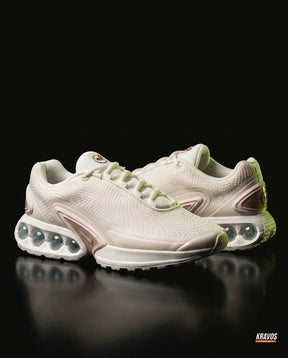 NK Mesh Bubble Air-Unit Runner Sail Pink