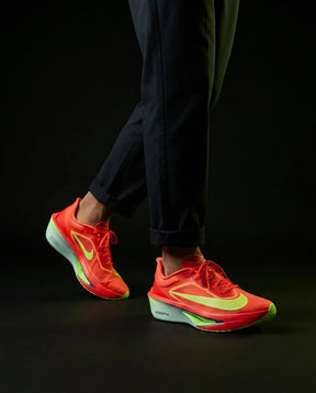 NK Mesh Carbon-Plate Racing Runner Red Green