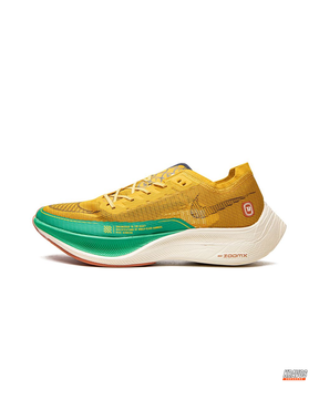 NK Mesh Curved-Heel Racing Runner