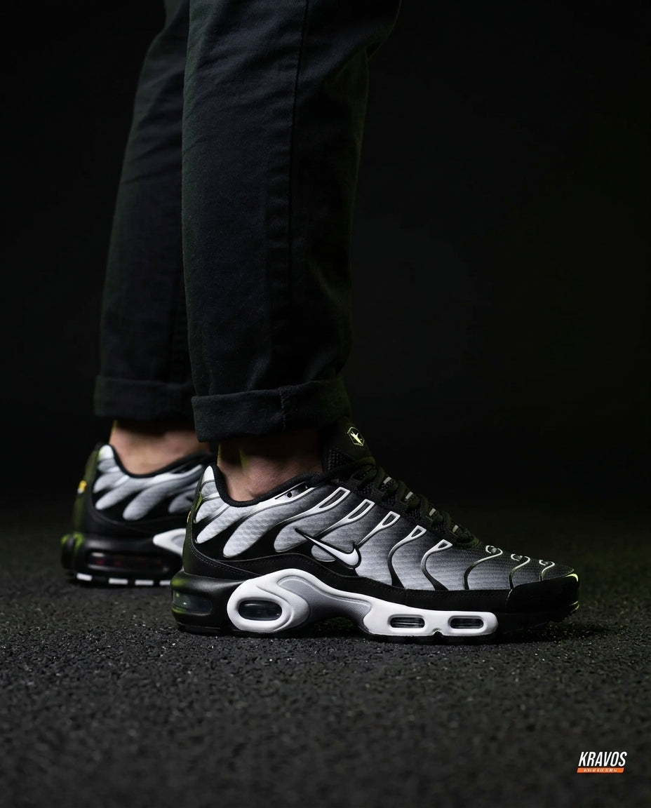 NK Mesh Layered Air-Bubble Runner Black White