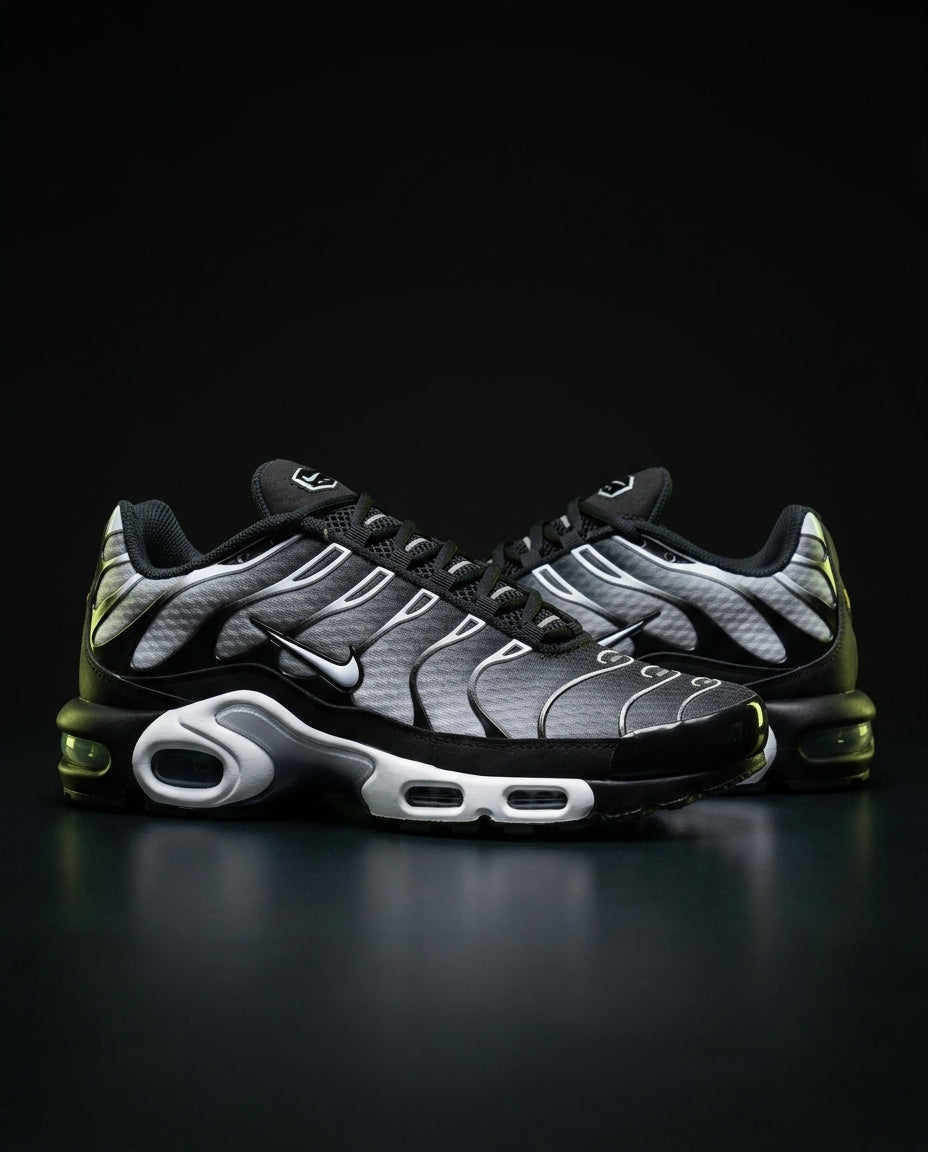 NK Mesh Layered Air-Bubble Runner Black White