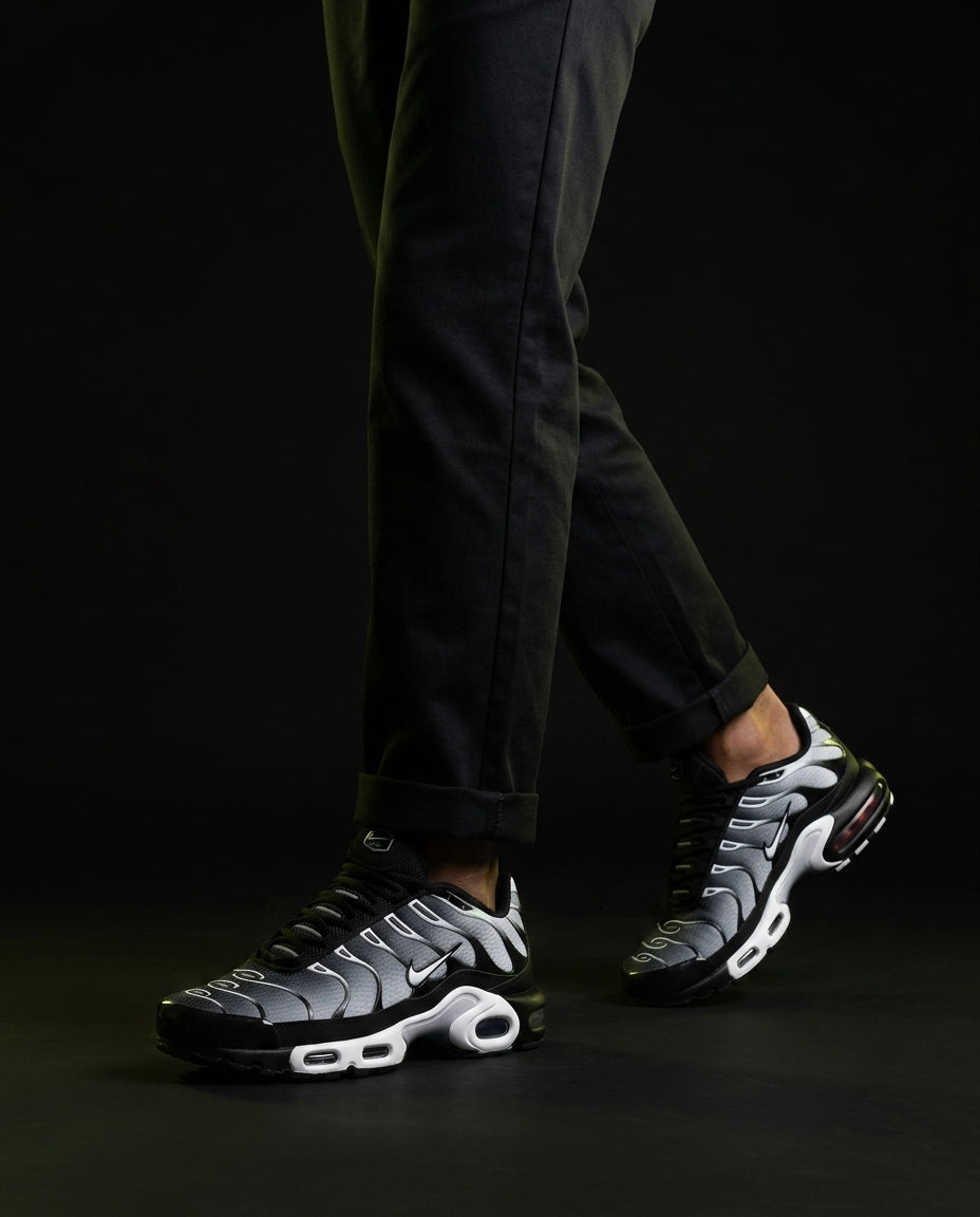 NK Mesh Layered Air-Bubble Runner Black White