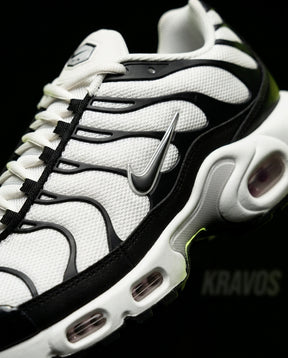 NK Mesh Layered Air-Bubble Runner White Black
