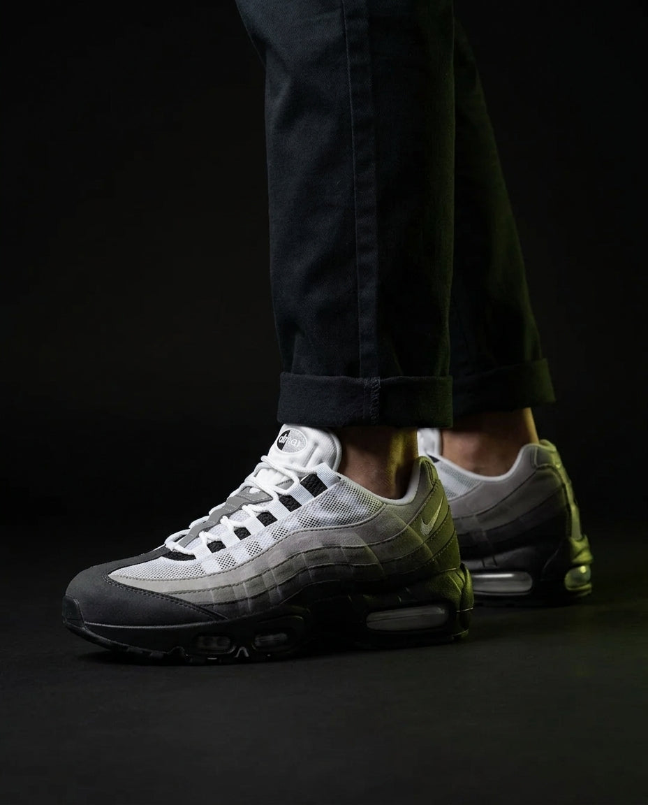 NK Mesh Layered Bubble Runner White Black Grey