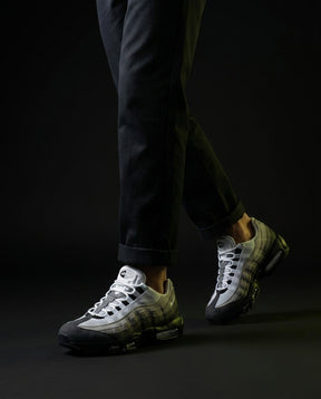 NK Mesh Layered Bubble Runner White Black Grey