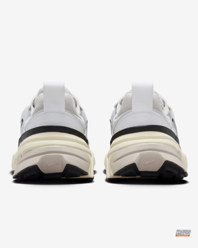 NK Mesh Layered Chunky Runner