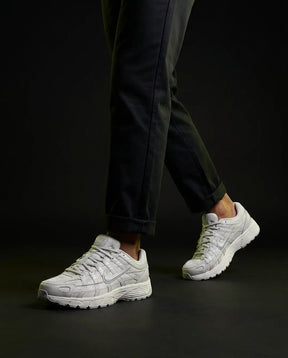 NK Mesh Layered Panelled Runner White Grey