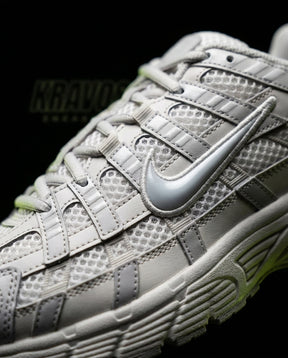 NK Mesh Layered Panelled Runner White Grey