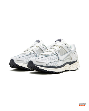 NK Mesh Layered Retro Runner