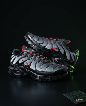 NK Mesh Layered Tiger-Stripe Runner Black Grey Red