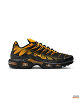 NK Mesh Layered Tiger-Stripe Runner Black Orange #blackorange