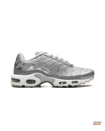 NK Mesh Layered Tiger-Stripe Runner Grey Silver #greysilver