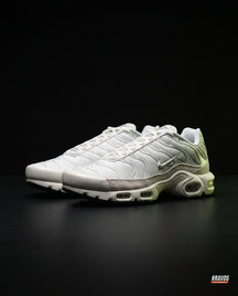 NK Mesh Layered Tiger-Stripe Runner Grey White