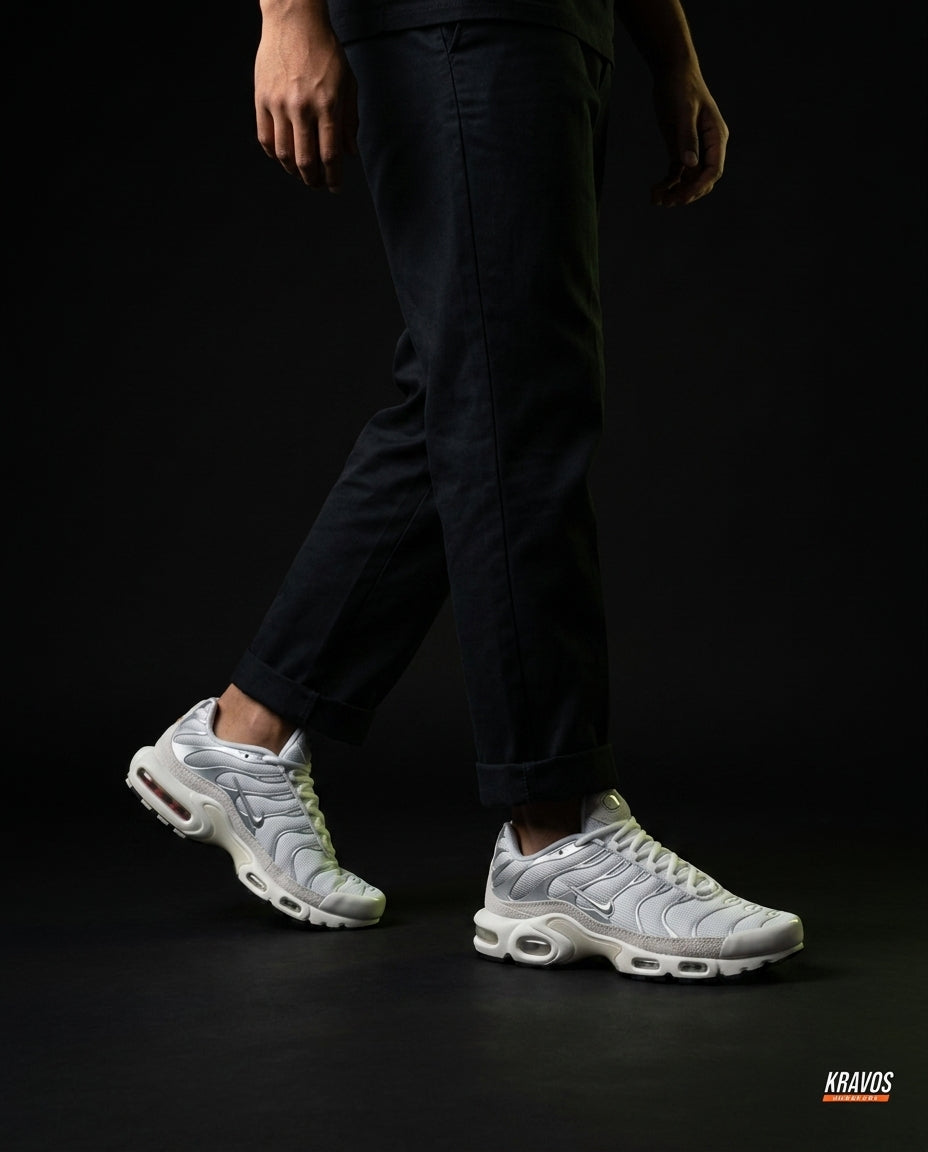 NK Mesh Layered Tiger-Stripe Runner Grey White