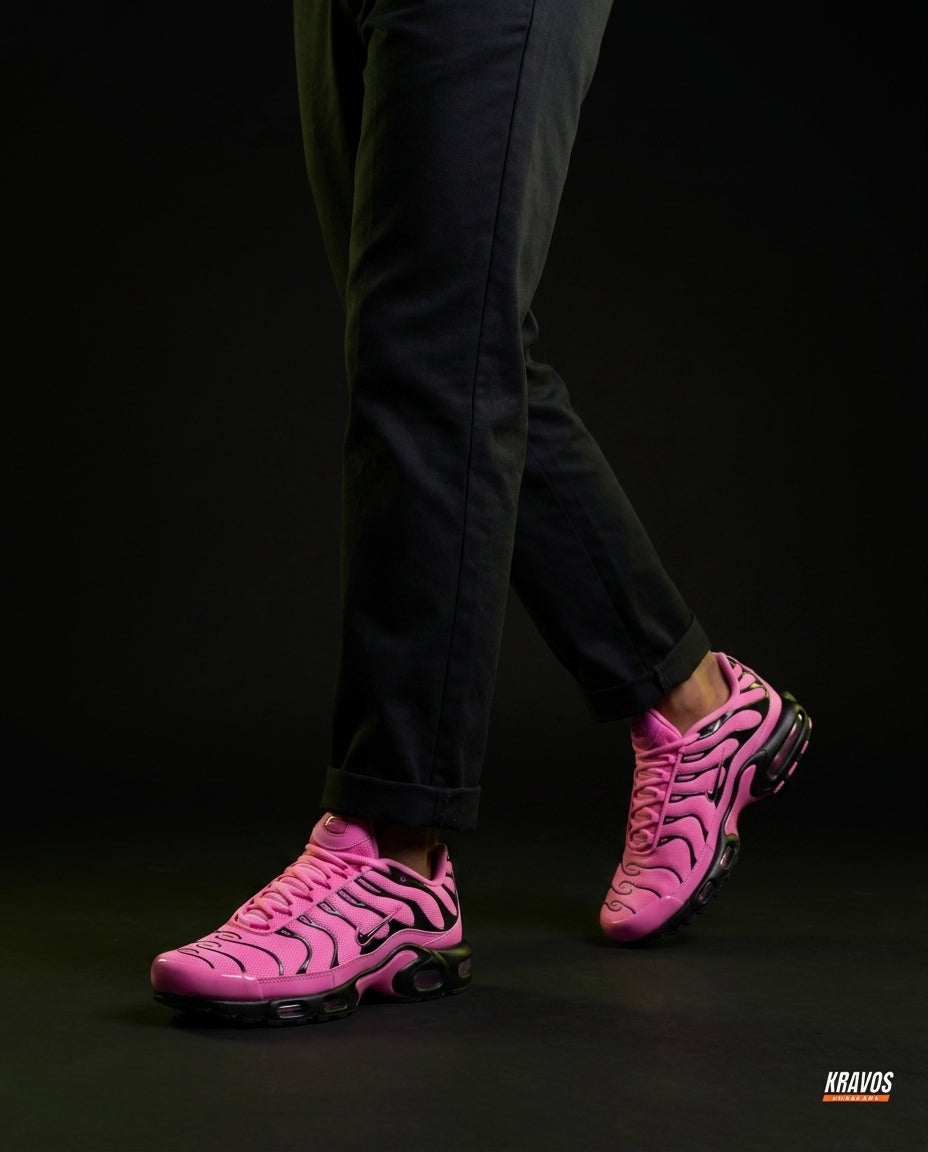 NK Mesh Layered Tiger-Stripe Runner Pink Black