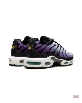 NK Mesh Layered Tiger-Stripe Runner