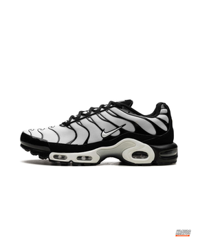 NK Mesh Layered Tiger-Stripe Runner